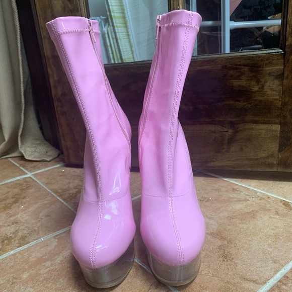 Soft pink Heel boot - Picture 1 of 5